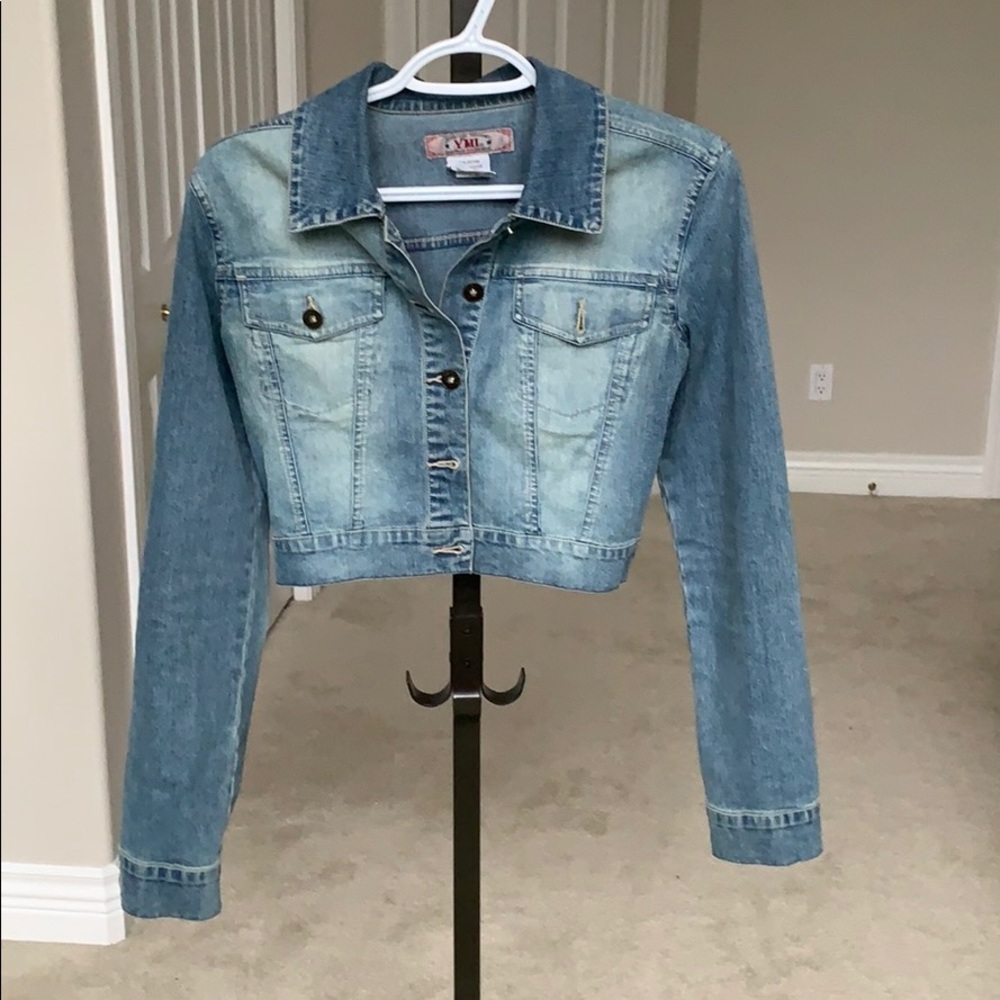 Cropped jean jacket